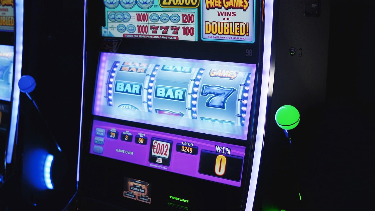bet 700